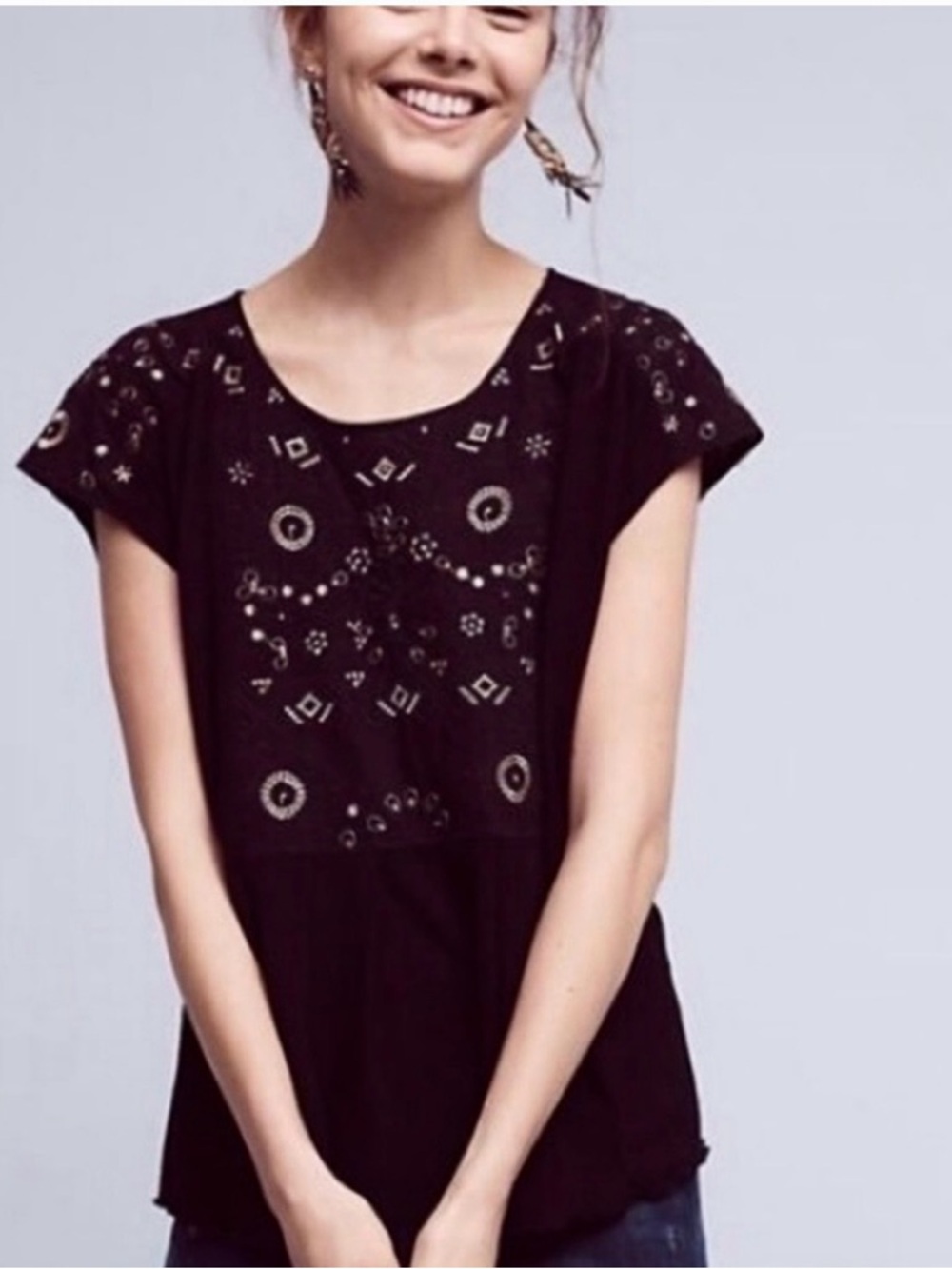Anthropologie Akemi + Kin Arcana Short Sleeve Top Black Embroidery SZ L EUC